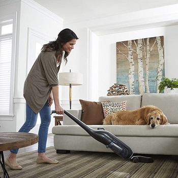 7 Best Lightweight Vacuum Cleaners Reviews Guide 2021