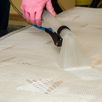 Can You Use a Carpet Cleaner on a Mattress